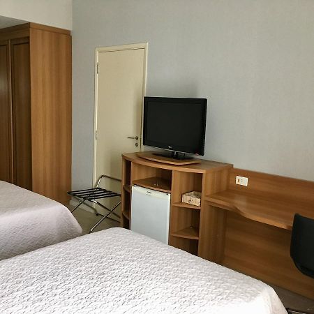 דירות סאו פאולו Flat Na Avenida Sabia-Moema מראה חיצוני תמונה